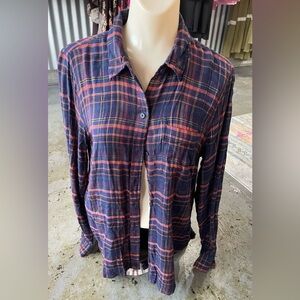 Lucky Brand Women’s Sz S Navy Coral Metallic Thread Plaid Button Back Slit Shirt